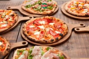 Ultimate Guide to Choosing the Best Pizza Toppings for Every Taste