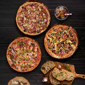3 Family Pizzas